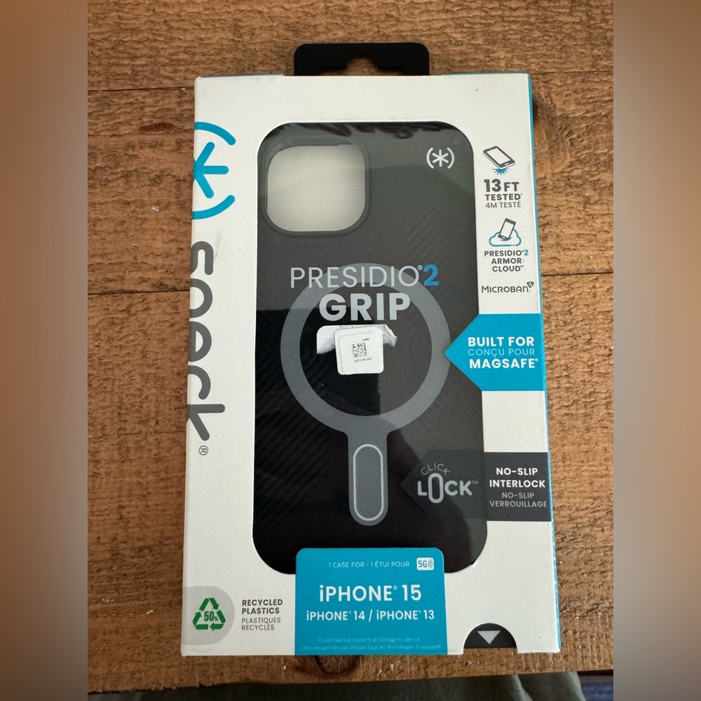 speck Presidio2 Grip MagSafe iPhone 15 Case - Black